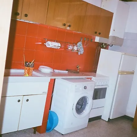 Apartman In 22514 *