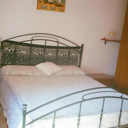 Apartman In 22514